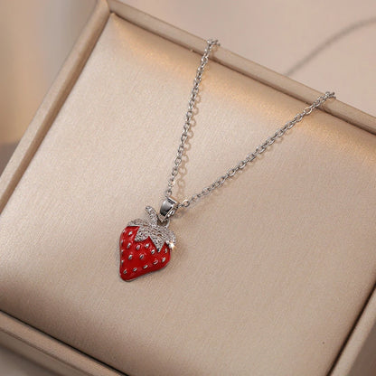 Red Strawberry Pendant Necklace Romantic Luxury Jewelry